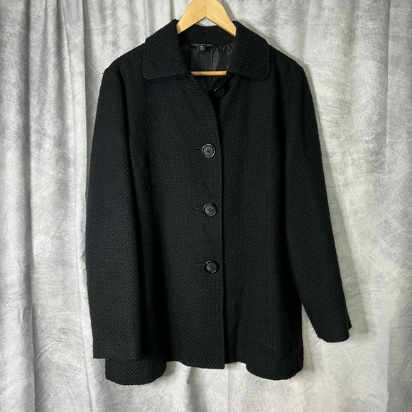 Briggs New York Black Textured Pea Coat - size 16 - Picture 4 of 10